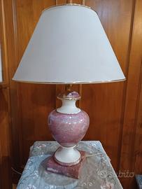 Lampada in marmo rosa