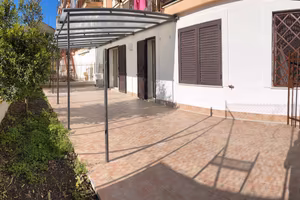 AMPIO APPARTAMENTO in residence a Monreale
