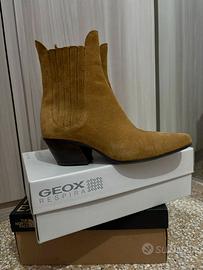 Stivaletti in stile cowboy ZARA