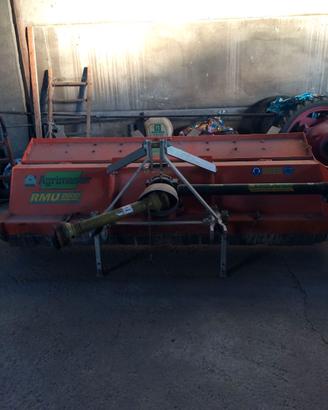 Trincia stocchi Agrimaster Rmu