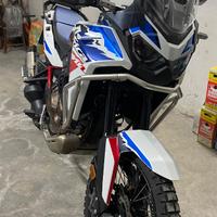 Africa twin crf 1100 ES