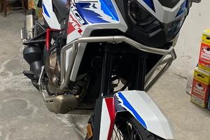 Africa twin crf 1100 ES