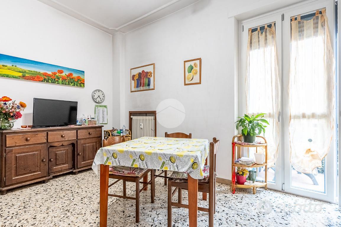 2 LOCALI A GRUGLIASCO - Vista 6