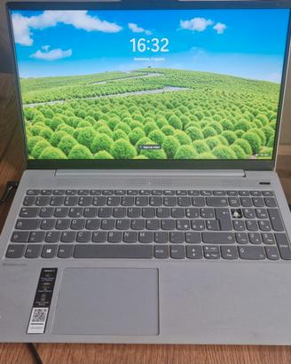 ideapad lenovo i5 8gb ssd512 pc notebook computer