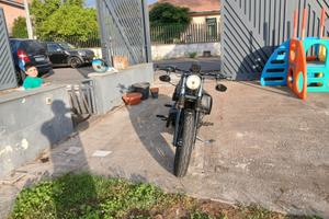 Harley Davidson 883