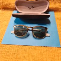 occhiali da sole Ray-Ban rb4221 calibro 50