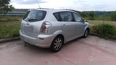 Pezzi Toyota corolla verso