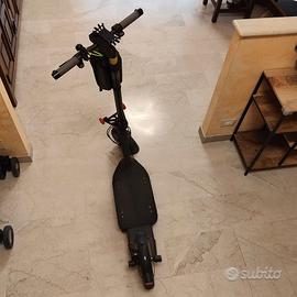 Xiaomi 4 pro monopattino