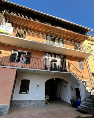 CASA SEMINDIPENDENTE A RUEGLIO