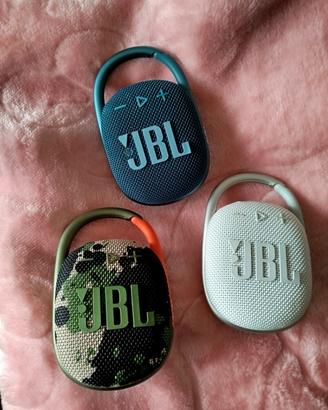JBL clip 4