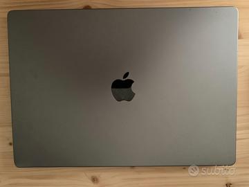 MacBook Pro 16" (2021) [display da sostituire]