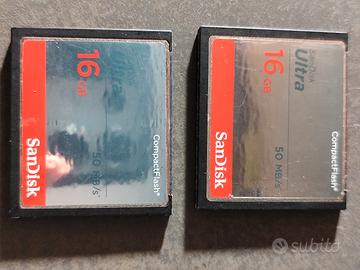 2 compact flash  Sandisk 