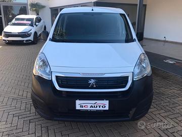 Peugeot Partner Tepee BlueHDi 75 Active