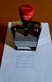 Timbro auto inchiostrante