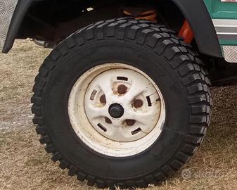 pneumatici Land rover 90 Defender 