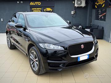 Jaguar F-Pace 2.0 250 CV AWD aut. Chequered Flag