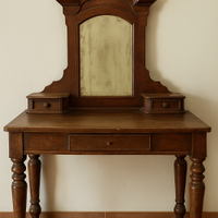 Toeletta antica in legno con specchiera – ‘900