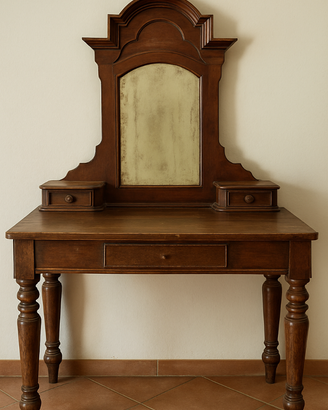 Toeletta antica in legno con specchiera – ‘900