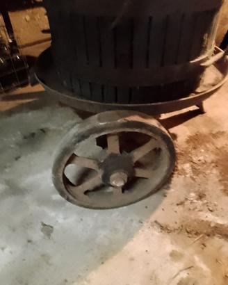 torchio idraulico gigante fratelli Bosello 