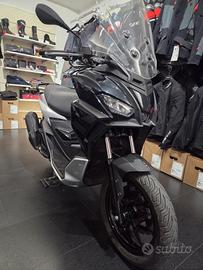 Aprilia SR GT 200 2022