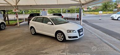 Audi A3 1.6 TDI 90cv Ambition