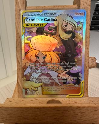 Camilla e Catlina Eclissi Cosmica