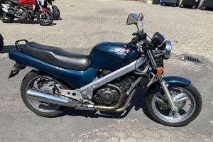 HONDA NTV 650 R