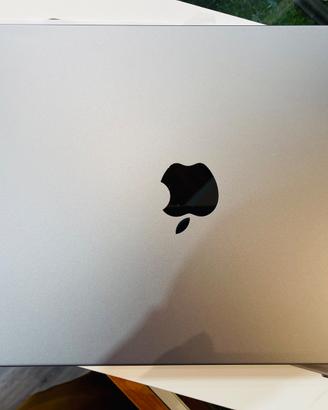 MacBook Pro 14 2023 M2 Pro 16-512GB usato