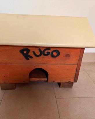 Casetta in legno per tartarughe di terra