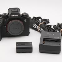 Fotocamera mirrorless Sony Alpha 9 III con otturat