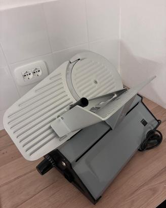 Affettatrice marca ONE - Made in Italy