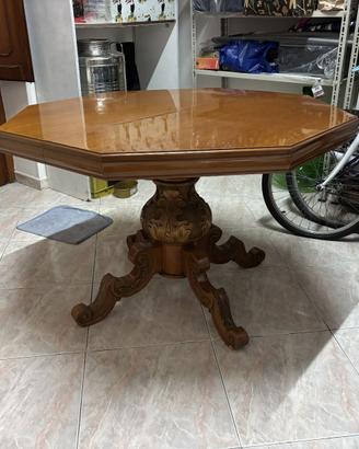 Tavolo classico allungabile in legno