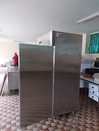 Frigo acciaio