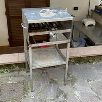 Barbecue in acciaio
