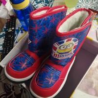 stivaletti da bambino minions nuovi numero 28