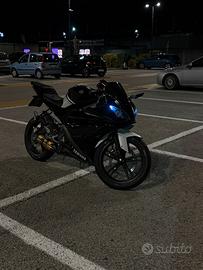 Yamaha yzf r125
