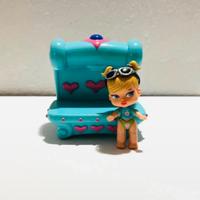 Bratz Mini Bambola cloe e lettino abbronzante