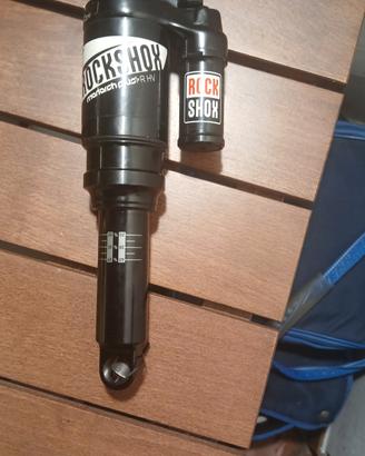 ammortizzatore ad aria Rock Shox  mai usato 