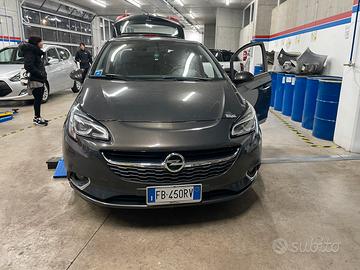 Opel corsa NEOPATENTATI