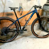 29er Konig tg S Carbon Boost sotto i 9 kg 
telaio 