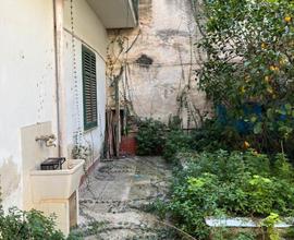 Altofonte 4 vani ampio giardino buon prezzo
