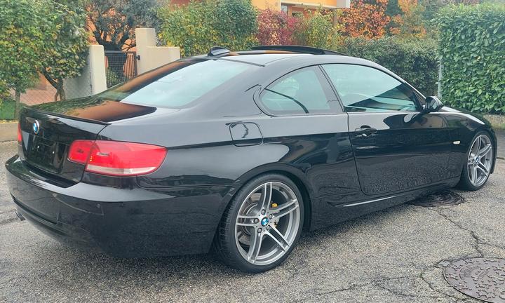 Bmw 330d Msport a libretto man. post.