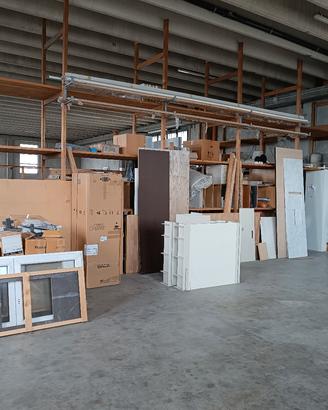 Svuota magazzino mobilificio 