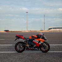 Honda CBR 1000 RR - 2006 Repsol
