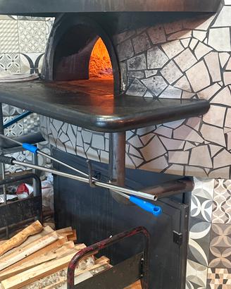 Forno a legna da esterno o interno