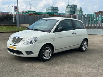 Lancia Ypsilon 1.4 Platinum Ecochic GPL