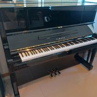 Pianoforte verticale YAMAHA UX-1