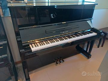 Pianoforte verticale YAMAHA UX-1