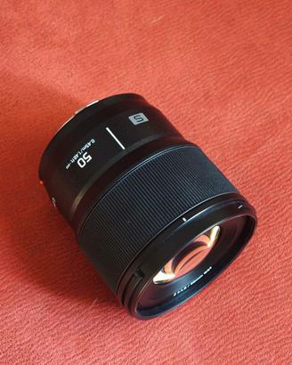 Panasonic Lumix 50 F1.8