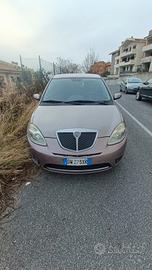 Lancia Ypsilon oro 1.2 